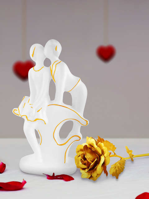 

Archies Multicoloured Combo of Love Figurine & Rose, Multi
