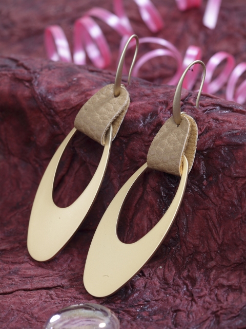 

SASSAFRAS Gold-Toned Contemporary Drop Earrings