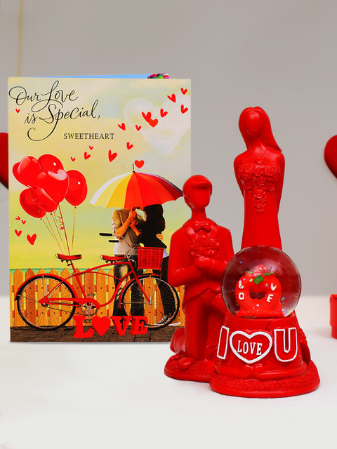 

Archies Multicoloured Couple Figurine with Greeting Card, Multi