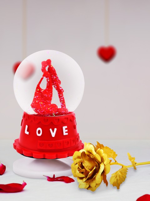 

Archies Multicoloured Combo of Love Figurine & Rose, Multi