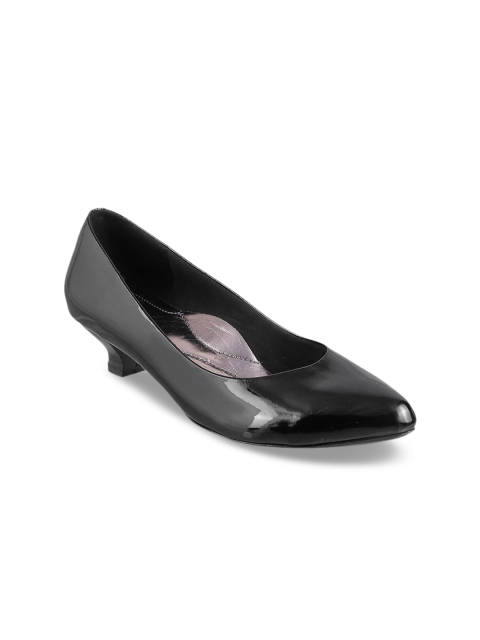 

Metro Women Black Solid Pumps