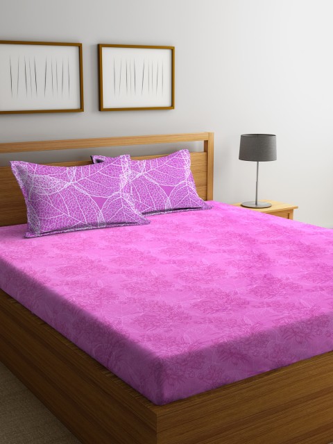 

BOMBAY DYEING Pink Printed 30 TC Polycotton 1 King Bedsheet with 2 Pillow Covers