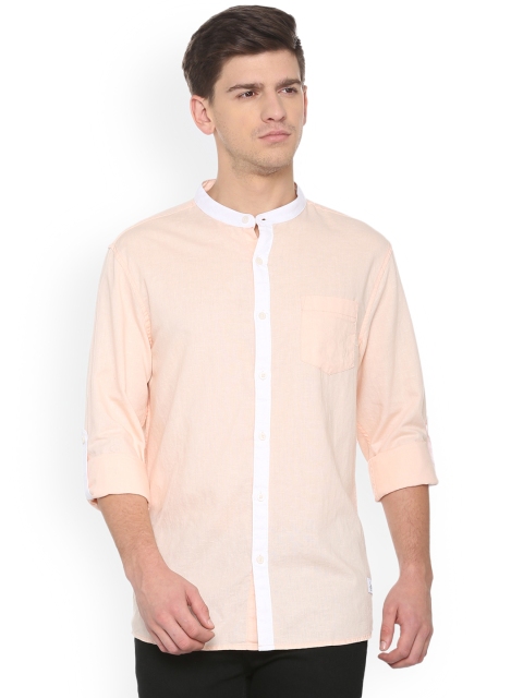 

People Men Peach-Coloured Regular Fit Solid Casual Shirt