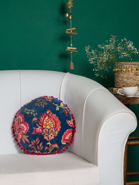 

Chumbak Navy Blue Set of Single Floral Round Cushion Covers