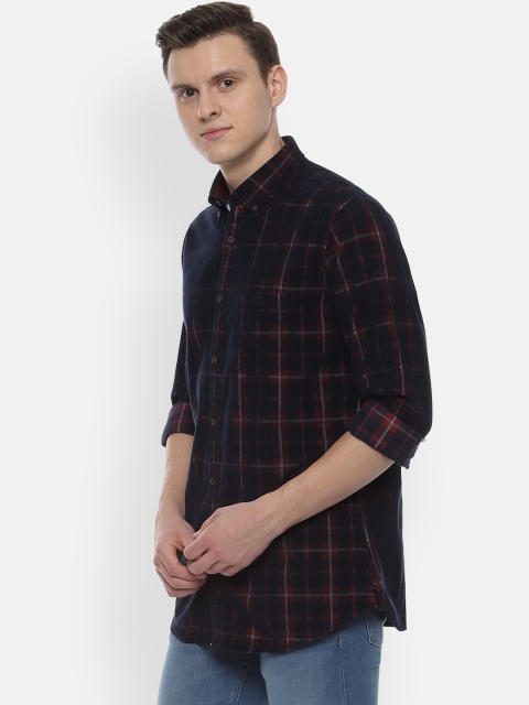 

Van Heusen Sport Men Navy Blue Slim Fit Checked Casual Shirt