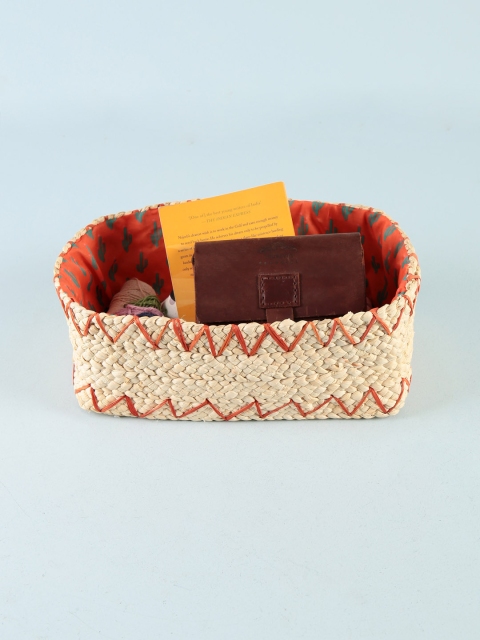 

Chumbak Brown Large Storage Basket