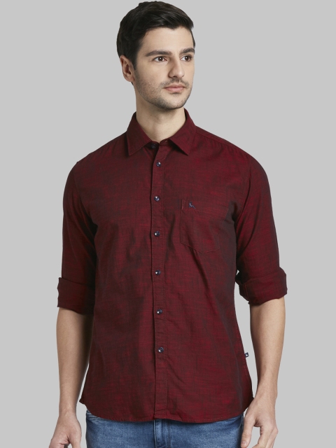 

Parx Men Red Slim Fit Solid Casual Shirt