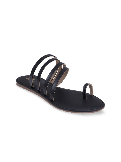 

pelle albero Women Black Solid One Toe Flats