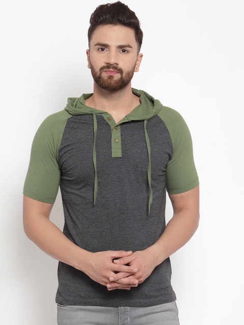 

Kalt Men Grey Melange Solid Hood T-shirt