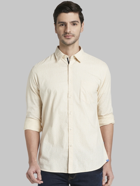 

Parx Men Cream-Coloured Slim Fit Printed Casual Shirt