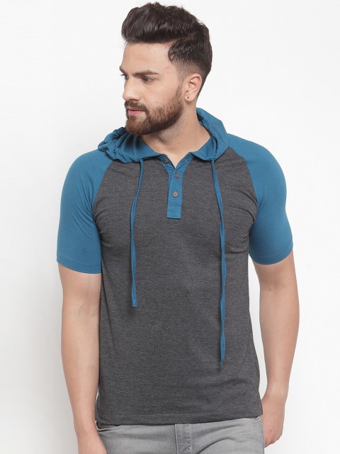 

Kalt Men Grey Melange Solid Hood T-shirt