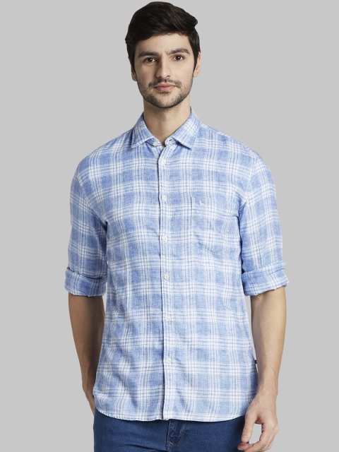 

Parx Men Blue Slim Fit Checked Casual Shirt