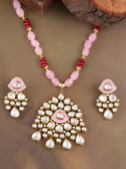 

Voylla Women Gold-Toned & Pink Kundan Studded Handcrafted Jewellery Set