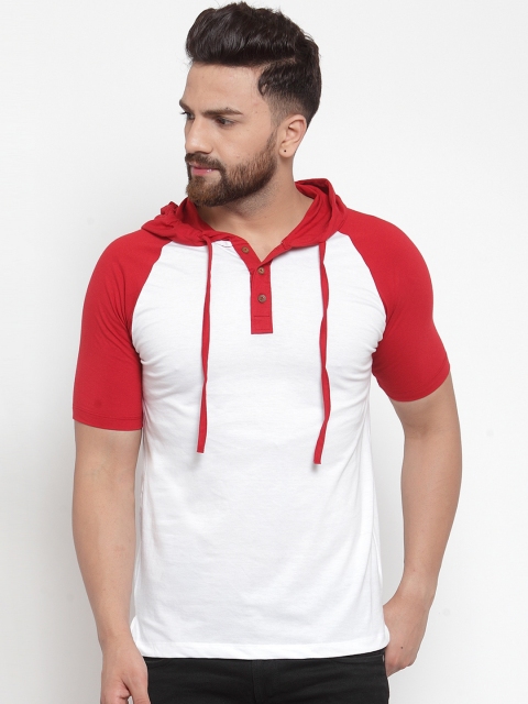 

Kalt Men Red Solid Hood T-shirt