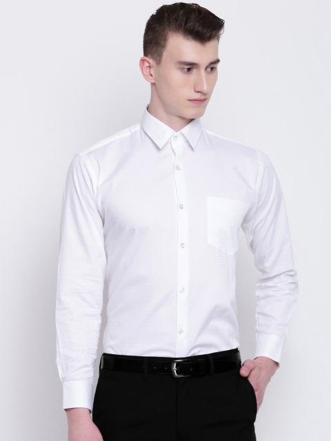 

Hancock Men White Classic Regular Fit Solid Formal Shirt