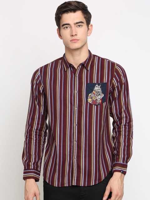 

Breakbounce Men Red & Blue Regular Fit Striped Casual Shirt