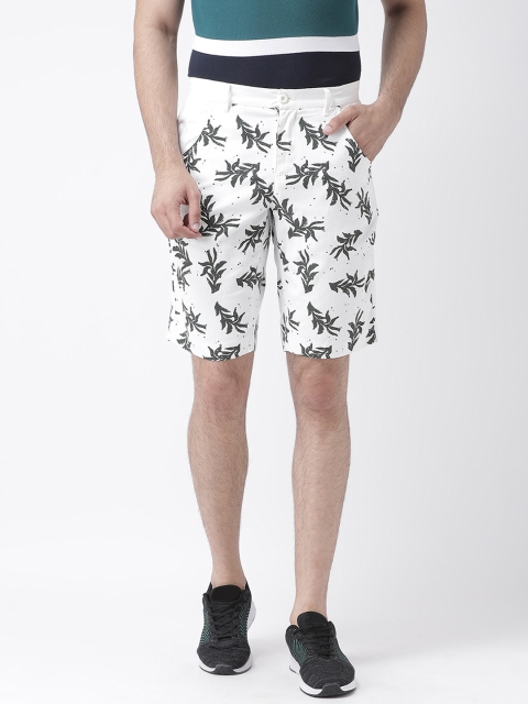 

Leo Sansini Men White Printed Regular Fit Shorts