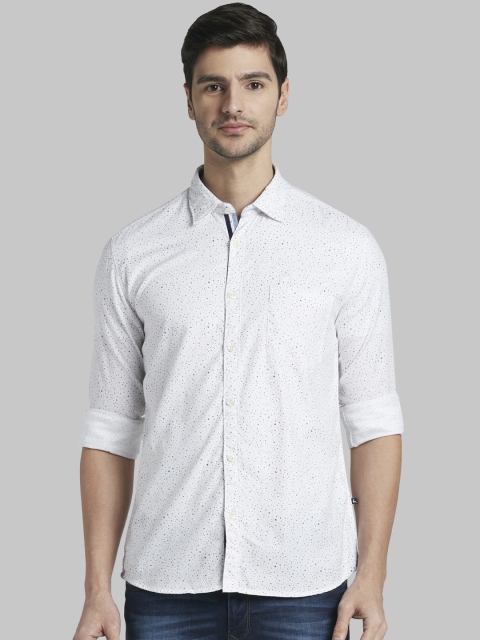 

Parx Men White & Blue Slim Fit Printed Casual Shirt