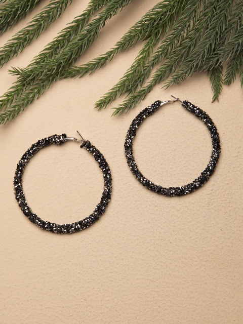 

Mali Fionna Black Circular Hoop Earrings