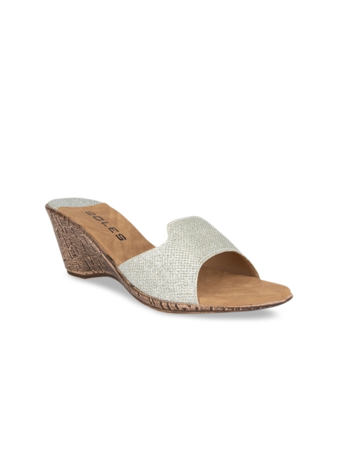 

SOLES Women Silver-Toned Solid Heels