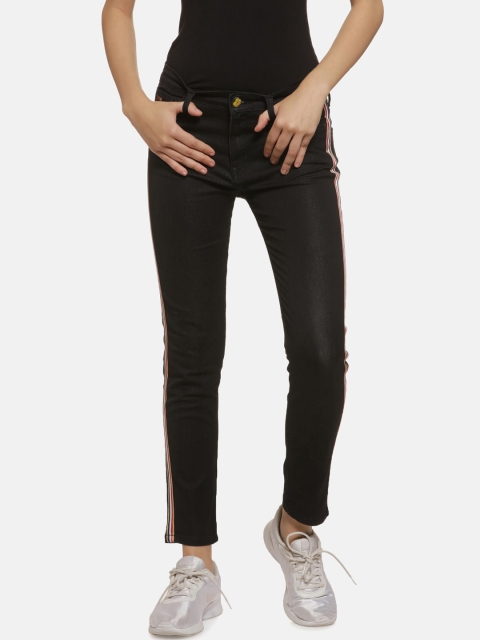 

Campus Sutra Women Black Slim Fit Mid-Rise Clean Look Stretchable Jeans