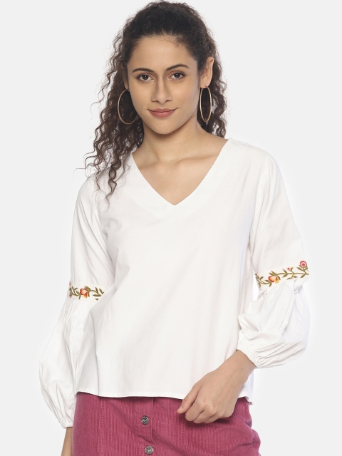 

AARA Women White Printed Top