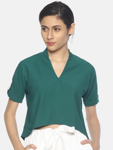 

AARA Women Green Solid Top