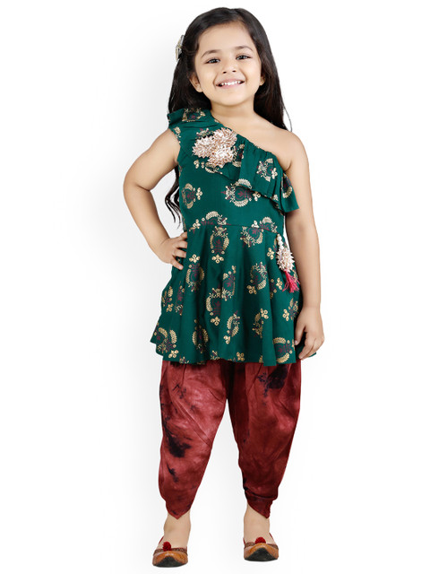 

LilPicks Girls Green & Brown Printed Kurta with Dhoti Pants
