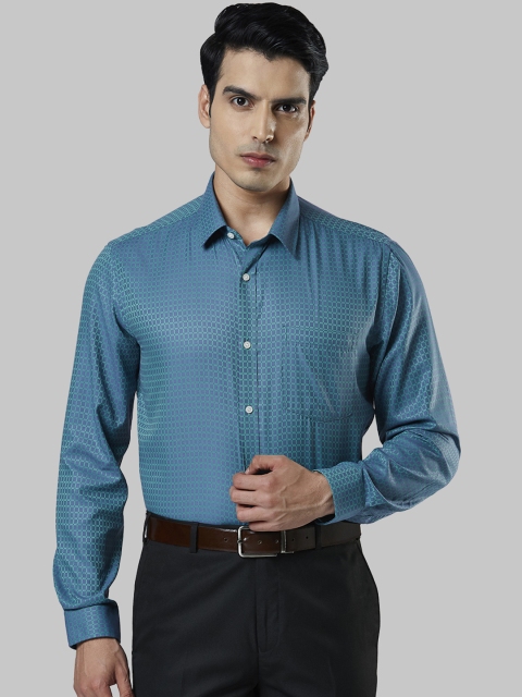 

Next Look Men Green Regular Fit Checked Formal Shirt