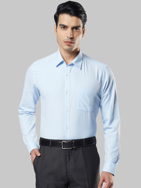 

Next Look Men Blue Regular Fit Solid Formal Shirt