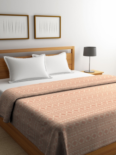 

Portico New York Beige & Maroon Ethnic Motifs AC Room 280 GSM Double Bed Blanket