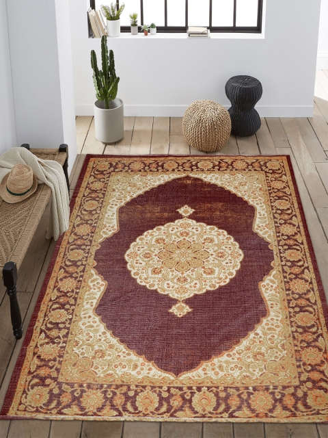 

Saral Home Maroon & Beige Printed Anti-Skid Carpet