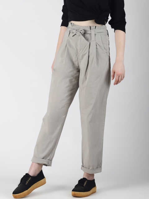 

Blue Saint Women Grey Regular Fit Solid Peg Trousers