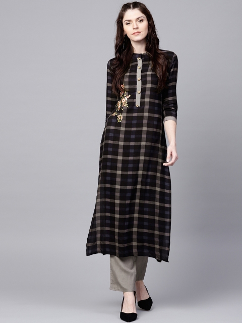 

Ishin Women Black & Grey Checked Kurta with Trousers