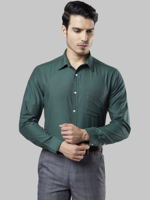 

Next Look Men Green Regular Fit Solid Formal Shirt