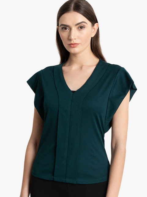 

Kazo Women Green Solid Top