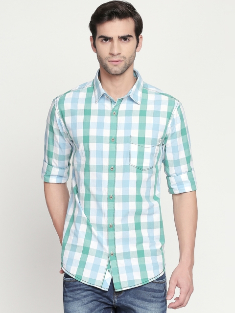 

Mufti Men Green & White Slim Fit Printed Casual Shirt