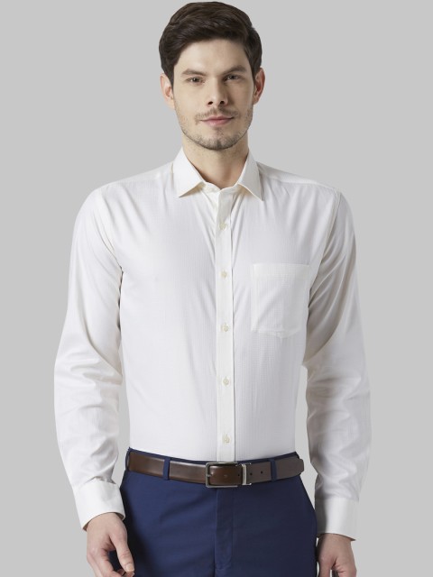 

Park Avenue Men White Regular Fit Checked Formal Shirt