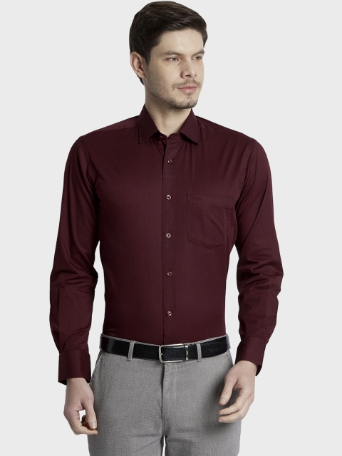 

ColorPlus Men Maroon Tailored Fit Solid Formal Shirt
