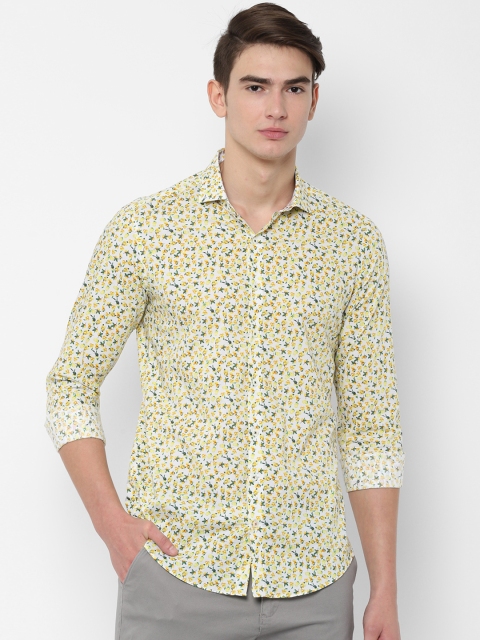 

SIMON CARTER LONDON Men Yellow Slim Fit Printed Casual Shirt