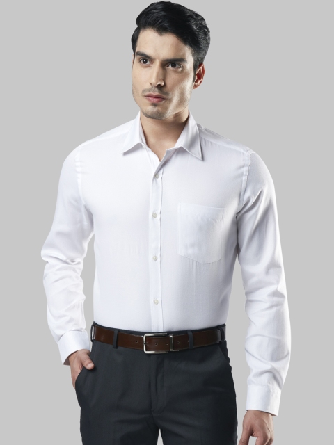 

Next Look Men White Regular Fit Solid Formal Shirt