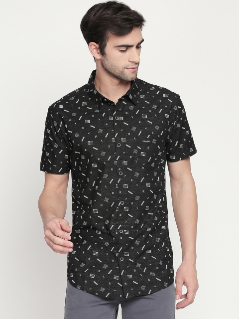 Mufti Men Black & White Slim Fit Printed Casual Shirt