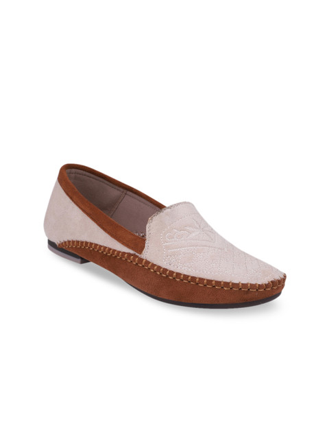 

pelle albero Women Beige Loafers