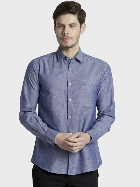 

ColorPlus Men Grey & Blue Tailored Fit Solid Casual Shirt