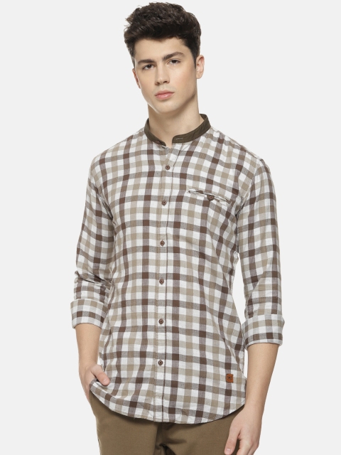 

Campus Sutra Men White & Brown Regular Fit Checked Casual Shirt