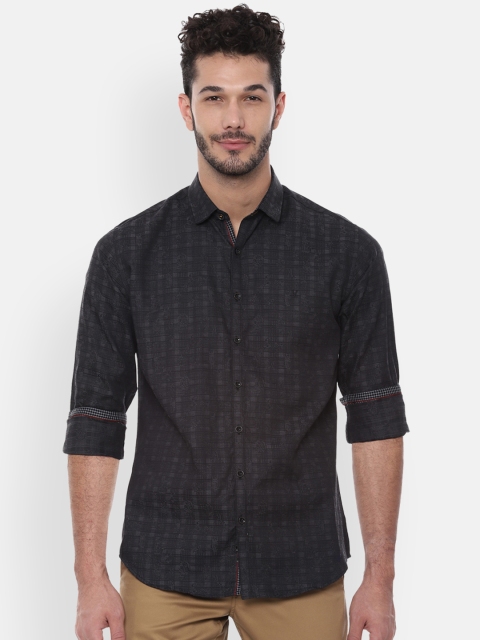 

V Dot Men Black Slim Fit Checked Casual Shirt