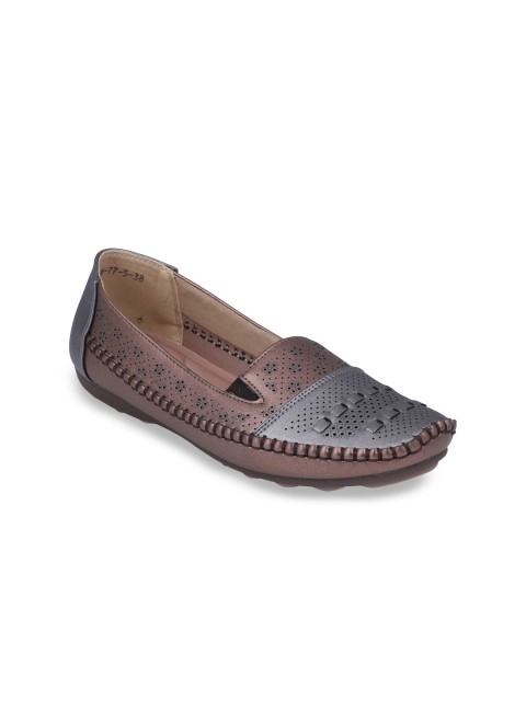 

pelle albero Women Gunmetal-Toned Loafers, Metallic