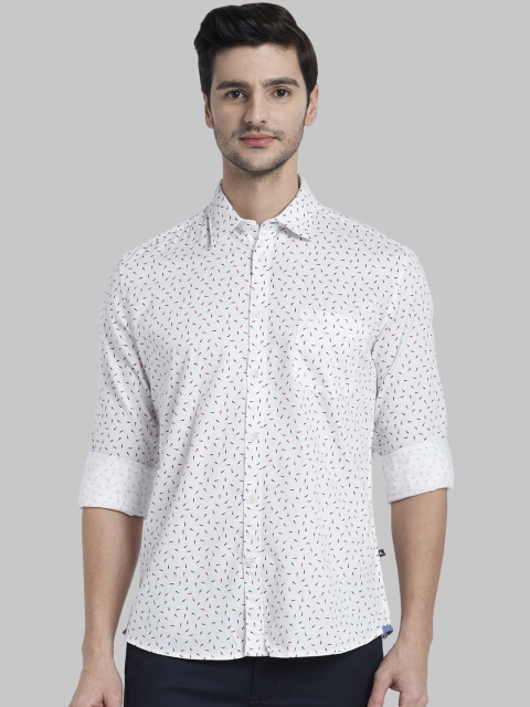 

Parx Men White & Red Regular Fit Printed Casual Shirt