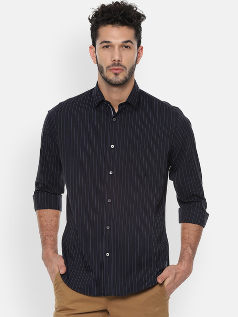 

Van Heusen Sport Men Navy Blue Slim Fit Striped Casual Shirt