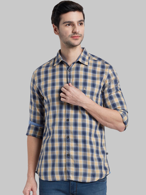 

Parx Men Yellow & Blue Regular Fit Checked Casual Shirt